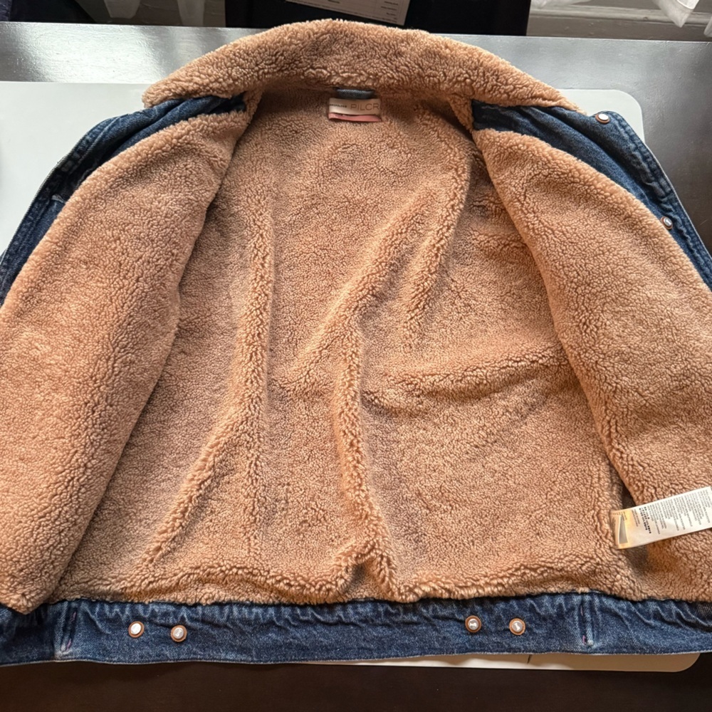 Pilcro Anthropologie Sherpa Lined Denim Trucker Jacket Blue Womens Small - Picture 2 of 8